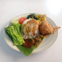 Nasi Padang Perkedel   Peyek Udang