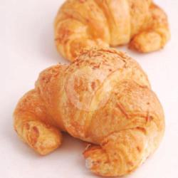 Croissant Keju