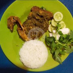 Ayam Paha Geprek Sambal Ijo   Nasi