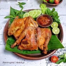 Pecel Ayam Sambel Petir Uni