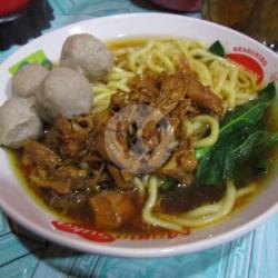 Mie Ayam Bakso Urat