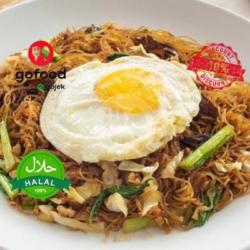 Bihun Goreng Telur Vegie / Fried Eggs Vegie Vermicelli  Noodles