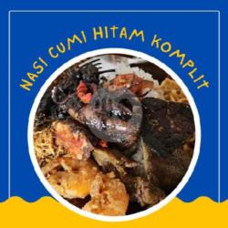 Nasi Cumi Hitam Komplit