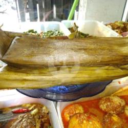 Pepes Ikan Laut