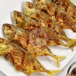 Paket Nasi 2ikan Kembung Sambel Cobek Sayur Asem