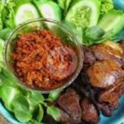 Nasi   Ati Ampela Penyet   Sambal   Lalapan