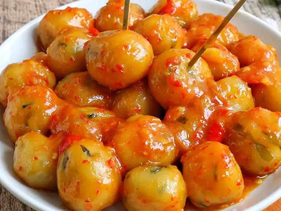 cilok bandung justin pedas manis legok permai, cluster bougenville - GoFood