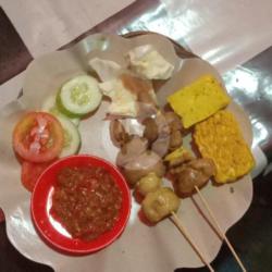 Ati Ampela, Tahu, Tempe   Nasi