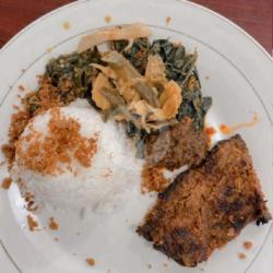 Nasi Dendeng Bakar Cabe Ijo