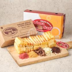 Roti Bakar Selay Nanas Tiramisu Pisah