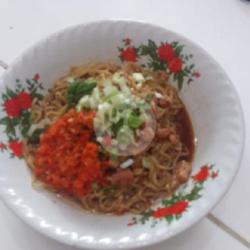 Mie Yamin Pangsit Bakso Ceker