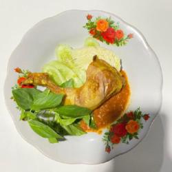 Nasi Uduk Ayam Goreng