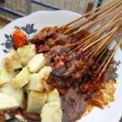 Sate Ayam   Lontong