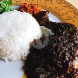 Ayam Bakar Sambal Bumbu Hitam   Nasi