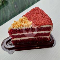 Red Velvet Slice Cake