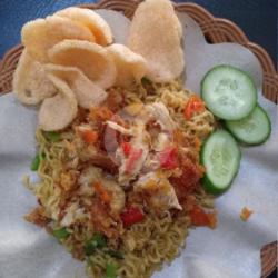 Miee Goreng Katsu Geprekk Pedaass