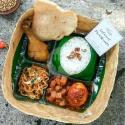 Nasi Besek Berkatan