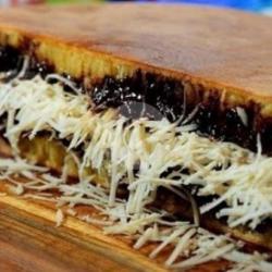 Martabak Bangka Kacang Coklat Wijen Keju