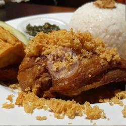 Ayam Pejantan Goreng Kremes