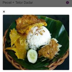 Nasi Pecel Ikan Telor Dadar