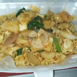 Seblak Indomie Goreng Tanpa Kuah