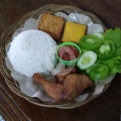 Paket Nasi Super Komplit Free  Teh Echo .