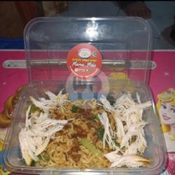 Mie Rendang   Ayam Suwir