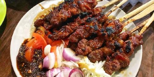 Special Sate Kelinci & Kambing Muda, Kartasura