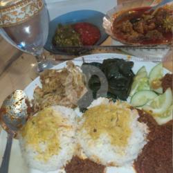 Nasi Padang Cincang Padang /rawon Nangka Singkong Sambal Halal. Catat Jika Tidak Pakai Sayur/ Sambal Catat Dinote