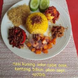 Nasi Kuning / Deng Deng