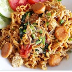 Mie Tek Tek Goreng Sosis Telur Orek