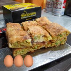 Martabak Telur Ayam Spesial