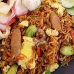 Mie Goreng Ati Apela Pete