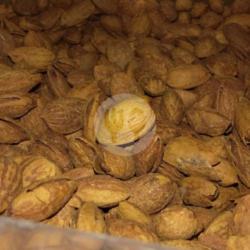 Kacang Almond 1kg