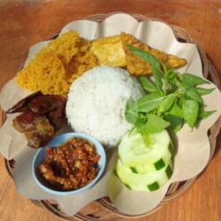 Nasi Ati   Kremes   Tahu Tempe   Sambal Lalap