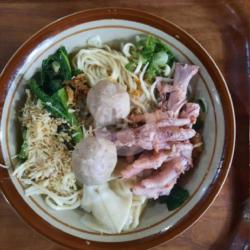 Mie Kuah Campur