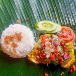 Nasi Ayam Geprek Sambal Matah Paha Atas Es Lemon Tea