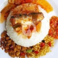 Nasi Sarden