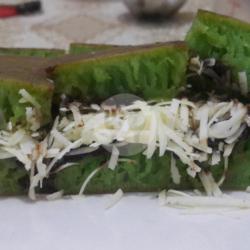 Terang Bulan Pandan Toping Cokelat Susu