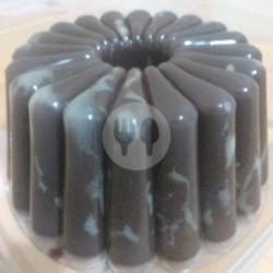 Puding Coklat Dengan Saos Vanilla