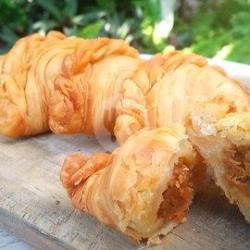 Pastel Sayuran Goreng