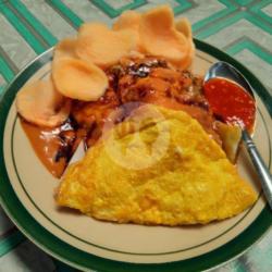 Kupat Tahu Special Telur Dadar