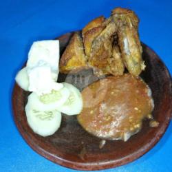 Lalapan Dada Ayam   Nasi