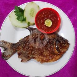 Bawal Bakar Pedas