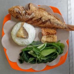 Nasi Tempong Ikan Goreng ( Besar )