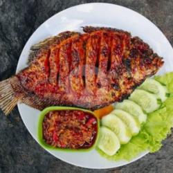 Ikan Bawal Di Bakar/di Goreng