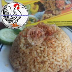 Nasi Kebuli Ayam Goreng   Tempe Mendoan