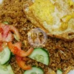 Nasi Goreng Dua Telor Campur   Dadar Dengan Irisan Ayam