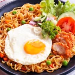 Mie Intel Goreng Telor Mata Sapi