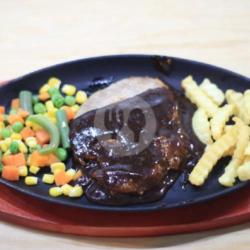 Fish Tuna Steak Ukuran M (140 - 160 Grams) Blackpepper